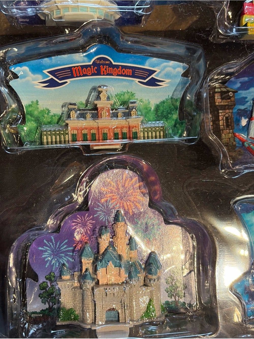 Disney Magic Kingdom Board Game 2004 100% Complete w/ Instructions - Picture 8 of 14
